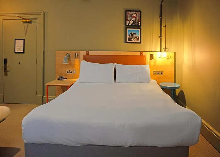 Grand Bristol By SundaySpa Hotel